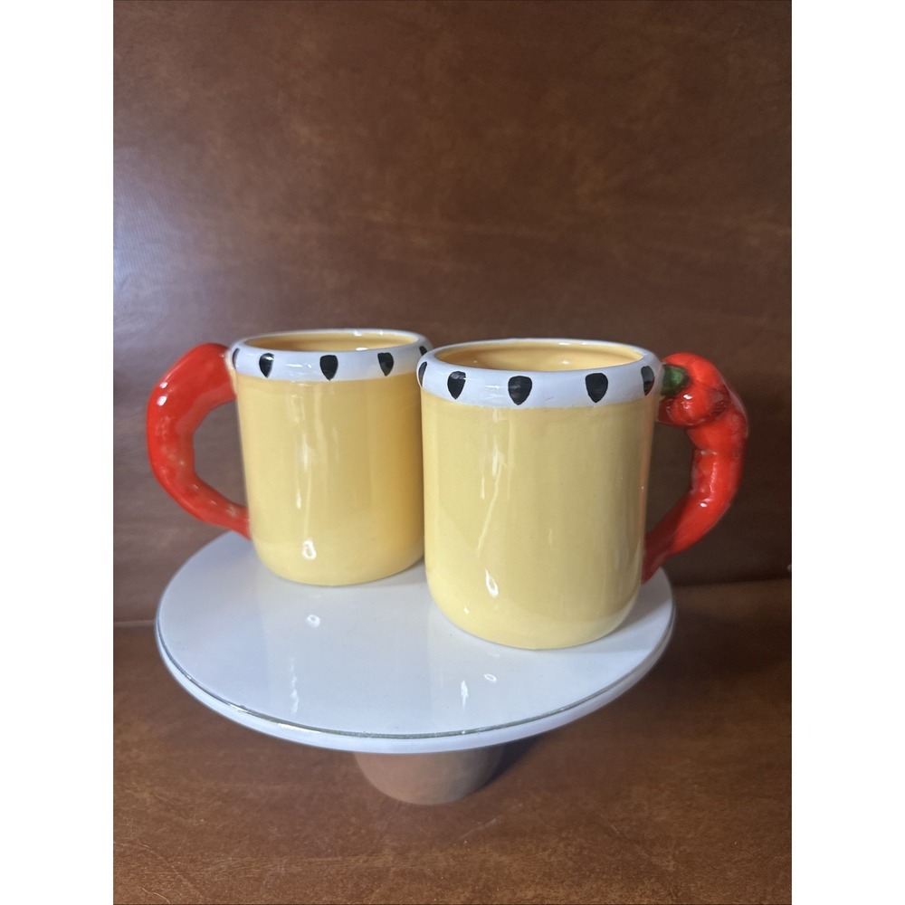 VANDOR Jalapeno Peppers Coffee Mugs yellow, W-White Rim, Black Polkadots VTG